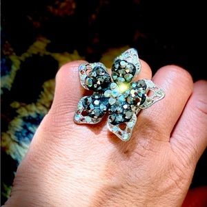 Silver Flower Ring with Rhinestones